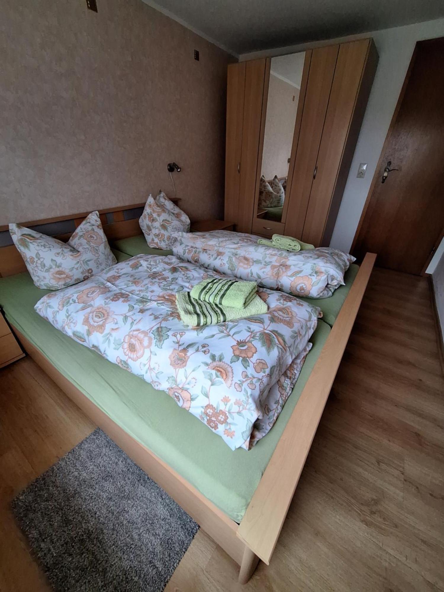 Ferienwohnung Blick Zum Zirkelstein Reinhardtsdorf-Schona Buitenkant foto